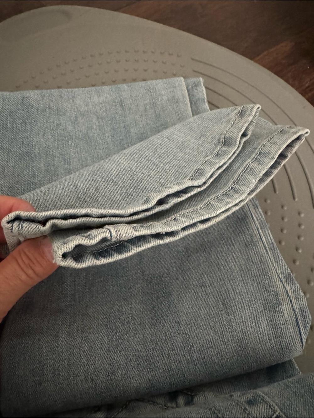 True Religion - Ricky, straight leg - Picture 3 of 5